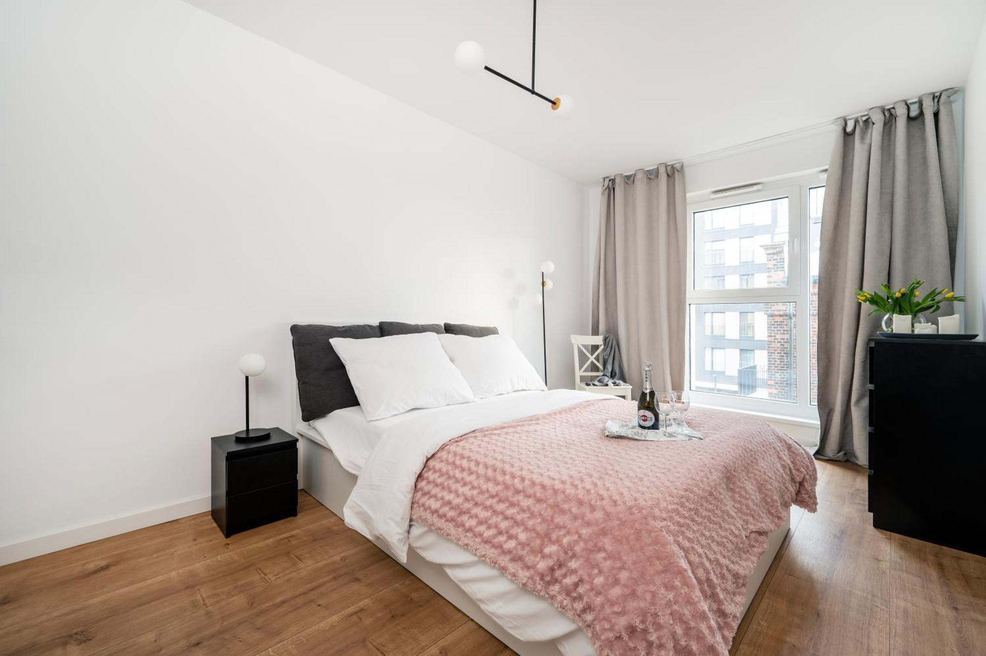 Apartamenty Fuzja - Komfortowe Mieszkania Blisko Centrum Lodzi Garaz Exterior foto
