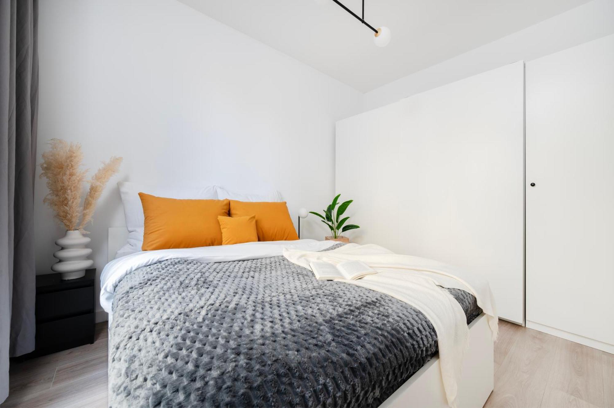 Apartamenty Fuzja - Komfortowe Mieszkania Blisko Centrum Lodzi Garaz Exterior foto
