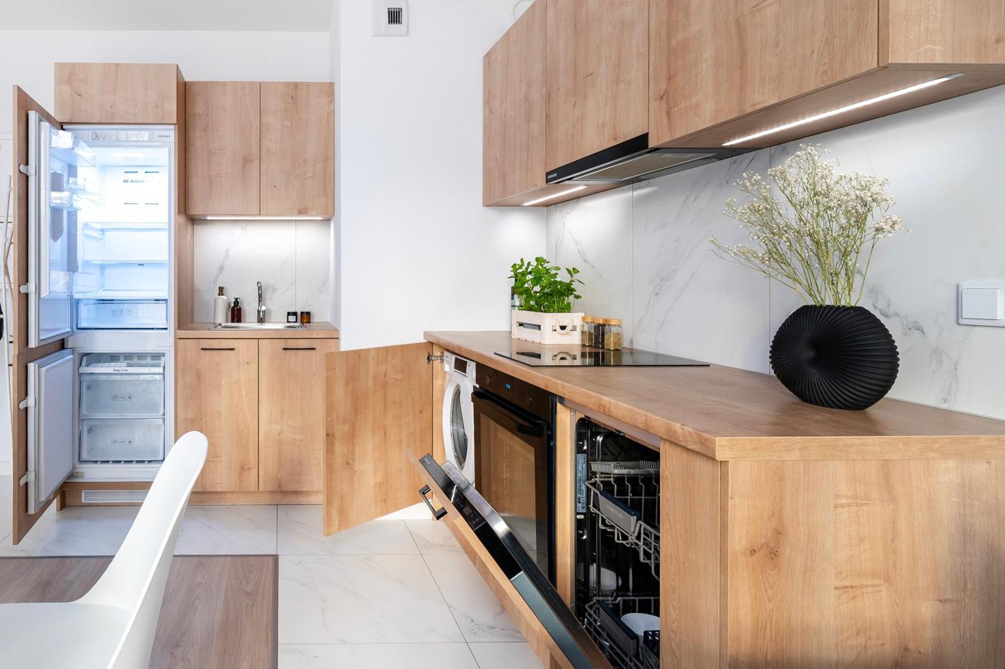 Apartamenty Fuzja - Komfortowe Mieszkania Blisko Centrum Lodzi Garaz Exterior foto